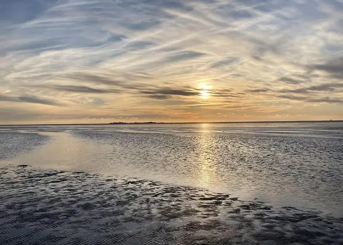 Luv بيت للعطل